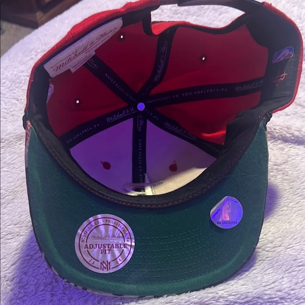 Houston Rockets Red Floral Cap - Picture 5 of 6